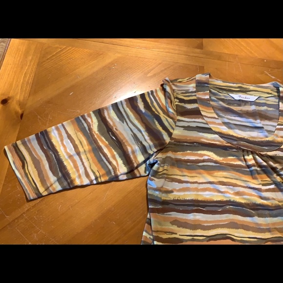 TanJay Striped Blouse - Picture 2 of 4